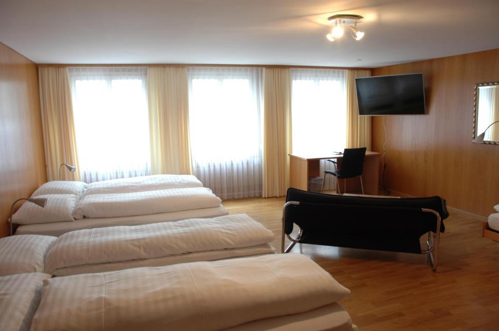 Hotel Weisses Kreuz St. Gallen Room photo